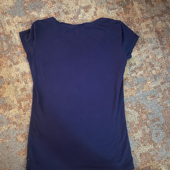 2 New York and Co Tshirts. - Picture 3 of 7